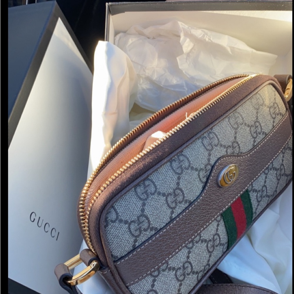 Authentic Gucci Cross Body